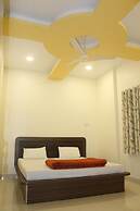 Hotel Radhika Inn