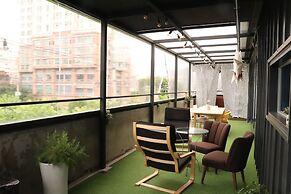 YH GuestHouse - Hostel