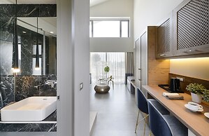 Serenity Suites