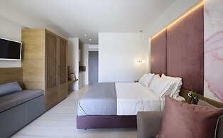 Serenity Suites