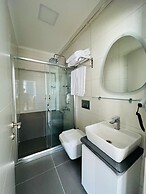 Apex Hotel