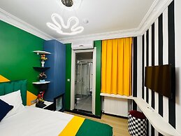 Apex Hotel