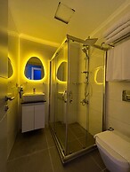 Apex Hotel