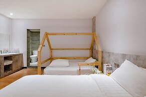 Prince Hotel
