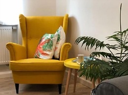 Apartment Palm Home