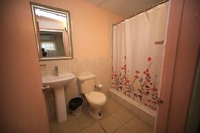 Glimbaro's Guest House