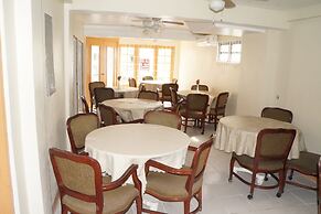 Glimbaro's Guest House