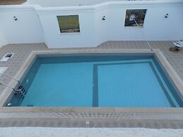 House Dar Mamina