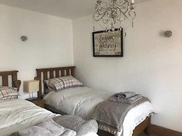 Old Hall Cottage