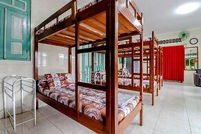Bahagia Sederhana Home Stay - Hostel