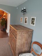 Orles Barn