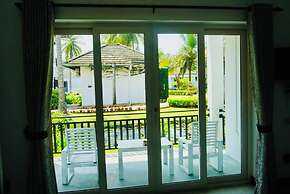 Amaluna Resorts