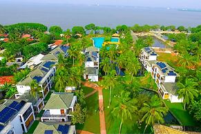 Amaluna Resorts