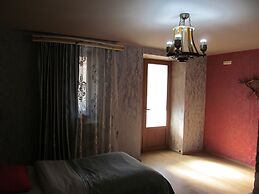 Artsiv Guesthouse