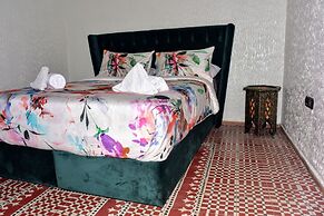RAZOLI sidi fateh