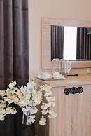 Dona Hotel