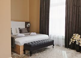 Dona Hotel
