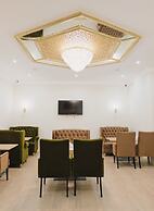 Dona Hotel