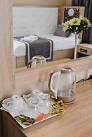 Dona Hotel