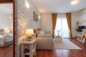 Tonina Apartments
