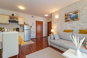 Tonina Apartments