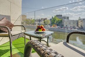 Viewpoint Hotel