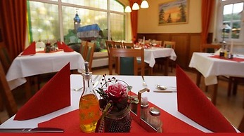 Hotel & Restaurant zur Linde