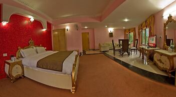 Royal Park Resort
