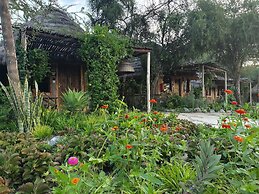 Swara Acacia Lodge