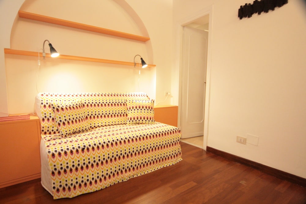 House Monti 1875