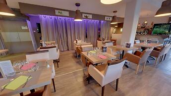 Logis Atoll Hotel