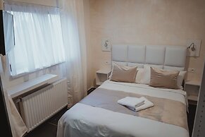 Onyx Hotel Expo