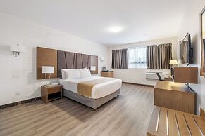 Hotel Montreal Metropolitan, an Ascend Collection Hotel