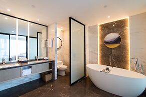 Ramada Plaza Wyndham Wenzhou Cangnan