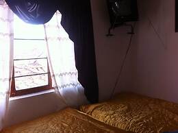 Arrieros Hostal