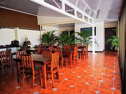 Hotel Amaranto