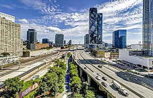 Yonge Street Downtown Toronto Condos