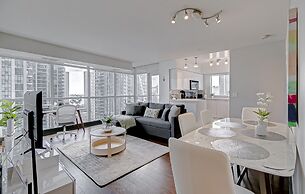 Yonge Street Downtown Toronto Condos