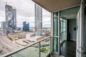 Yonge Street Downtown Toronto Condos
