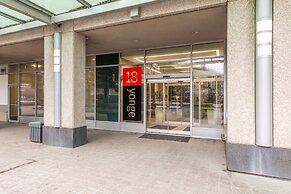 Yonge Street Downtown Toronto Condos
