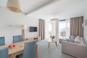 Lavicon Apart Hotel Collection