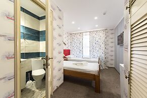 TsaTsa Hotel - Hostel