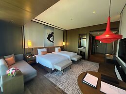 Wyndham Grand Yangon Hotel
