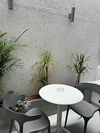 Geo & Art Boutique Hotel