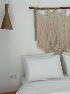 Geo & Art Boutique Hotel