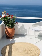 Geo & Art Boutique Hotel
