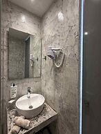 Geo & Art Boutique Hotel