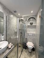 Geo & Art Boutique Hotel