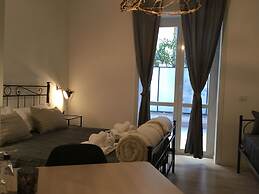 Le Fate Suites
