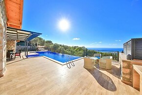 Villa Angie